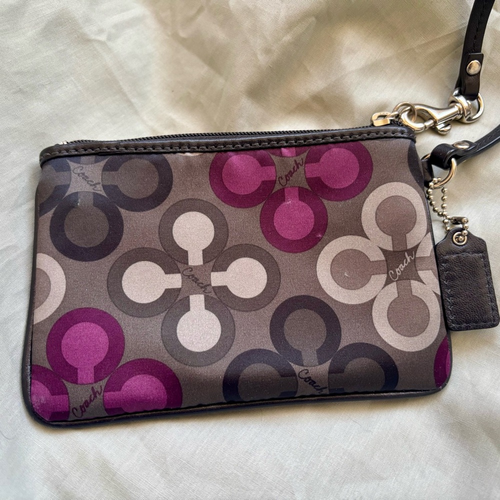 Vintage Y2K COACH Signature C Pattern Wristlet in black and Purple - Picture 2 of 4